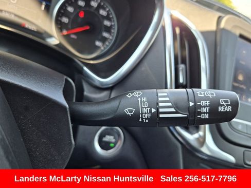 Used 2024 Chevrolet Equinox LT AWD/4WD image 23