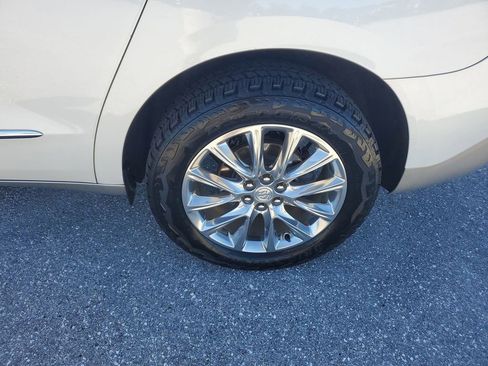 Used 2021 Buick Enclave Premium w/ Sun and Sites Package image 20