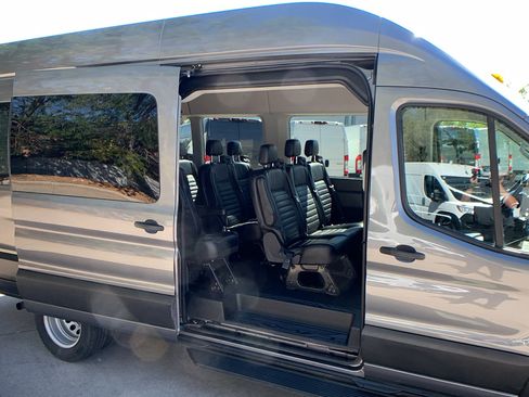 Used 2023 Ford Transit 350 XLT AWD/4WD image 23