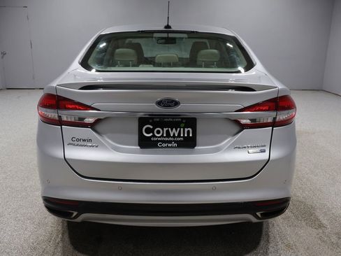 Used 2017 Ford Fusion Platinum image 3