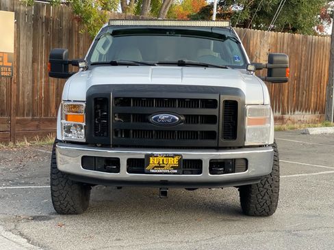Used 2008 Ford F250 FX4 image 5