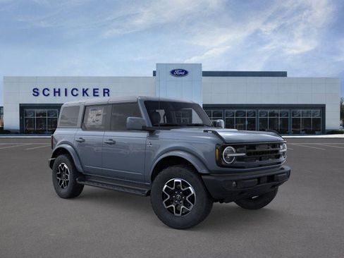 New 2025 Ford Bronco Outer Banks AWD/4WD image 7