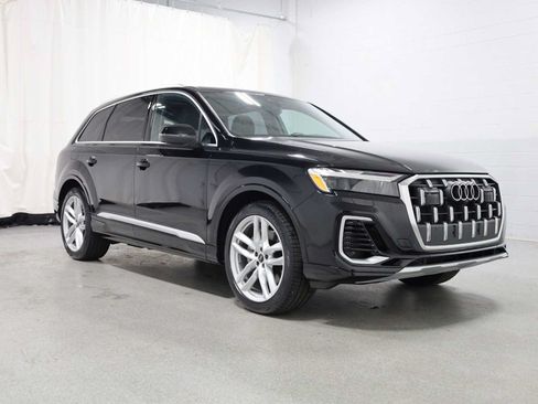 Certified 2025 Audi Q7 3.0T Premium Plus w/ Premium Plus Package AWD/4WD image 13