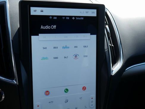 Used 2022 Ford Edge ST image 19