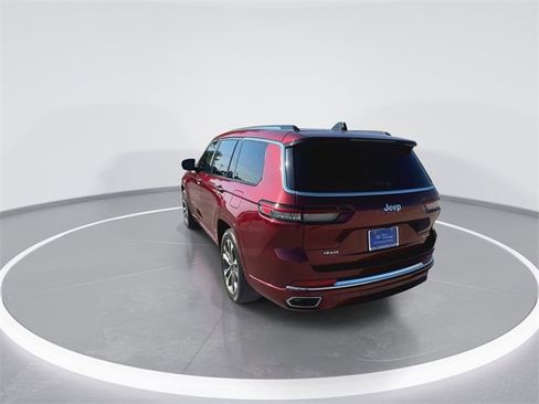 Used 2023 Jeep Grand Cherokee L Overland image 9