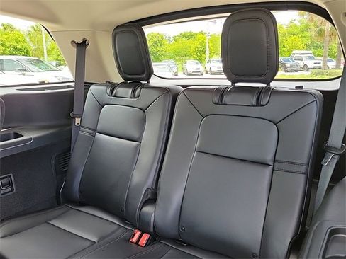 Used 2024 Lincoln Aviator 2WD w/ Premium Package image 14