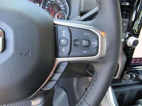 New 2026 RAM 2500 Big Horn AWD/4WD image 20