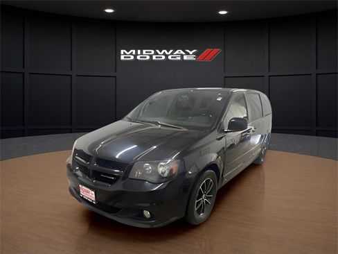 Used 2017 Dodge Grand Caravan GT image 6
