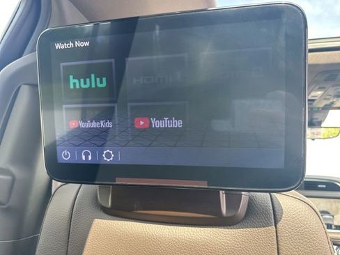 Used 2022 GMC Yukon Denali w/ Denali Ultimate Package AWD/4WD image 49