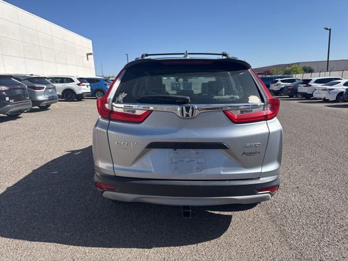 Used 2017 Honda CR-V LX image 4