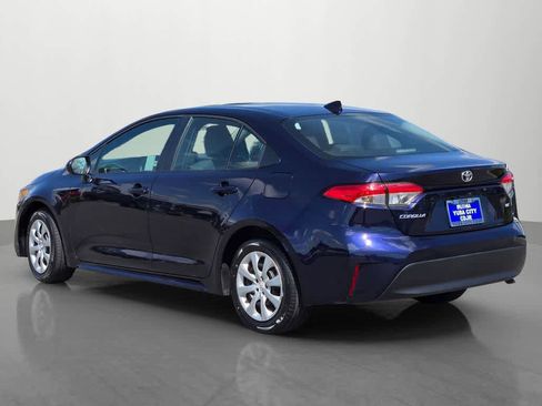 Used 2024 Toyota Corolla LE FWD image 4