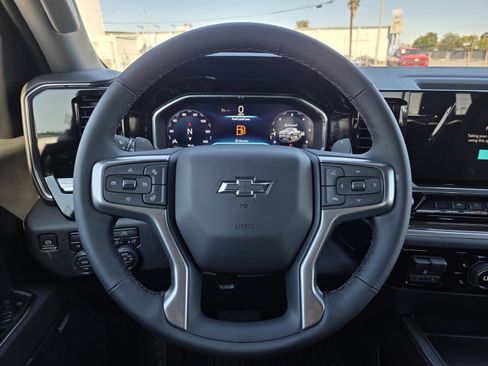 New 2025 Chevrolet Silverado 1500 RST w/ Redline Edition image 32