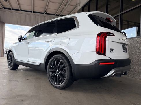 Used 2020 Kia Telluride SX w/ SX Prestige Package image 38