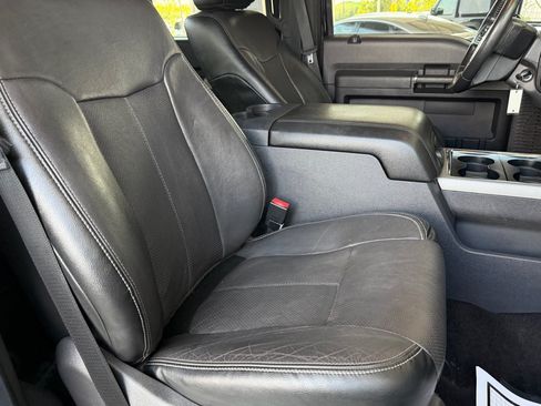 Used 2016 Ford F350 Lariat w/ Lariat Ultimate Package AWD/4WD image 32