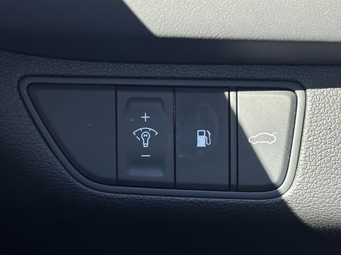 Certified 2026 Genesis G70 2.5T image 47