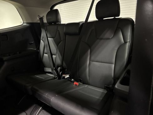Used 2025 Kia Telluride S AWD/4WD image 25