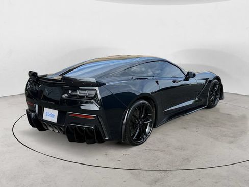 Used 2019 Chevrolet Corvette Stingray Coupe RWD image 5