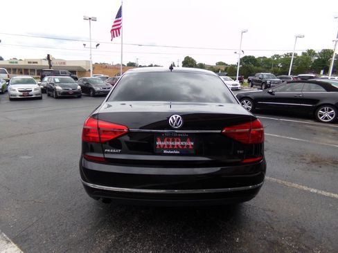 Used 2016 Volkswagen Passat 1.8T S FWD image 6