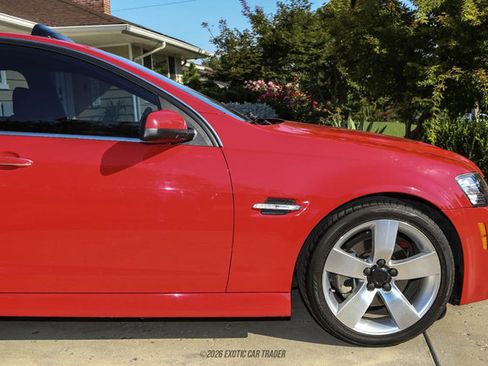 Used 2009 Pontiac G8 GT w/ Premium Package RWD image 9