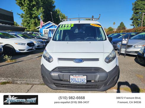 Used 2017 Ford Transit Connect XL image 3