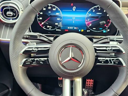 New 2026 Mercedes-Benz GLC 300 4MATIC image 29