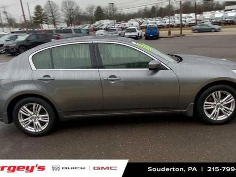 Used 2013 INFINITI G37 x w/ Premium Pkg image 10