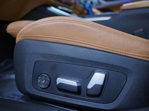 Used 2023 BMW i4 eDrive35 w/ Premium Package image 18