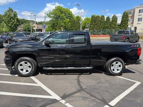 Used 2018 Chevrolet Silverado 1500 LT w/ All Star Edition AWD/4WD image 4