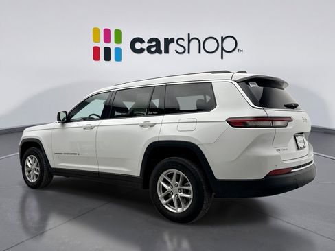 Used 2022 Jeep Grand Cherokee L Laredo w/ Luxury Tech Group I image 3