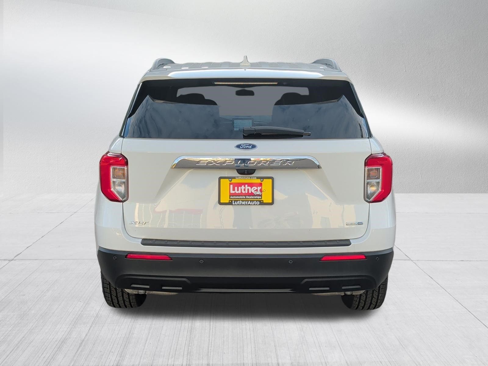 Used 2020 Ford Explorer XLT AWD/4WD image 6