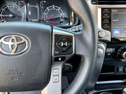 Used 2021 Toyota 4Runner SR5 Premium w/ Moonroof Package image 11