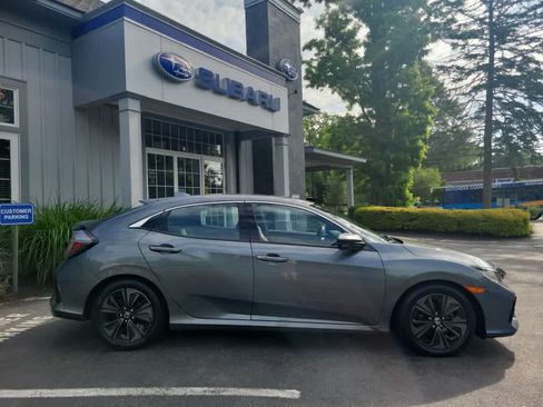 Used 2019 Honda Civic EX image 2