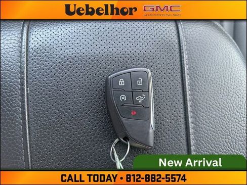 Used 2025 GMC Sierra 1500 Denali w/ Denali Reserve Package image 34