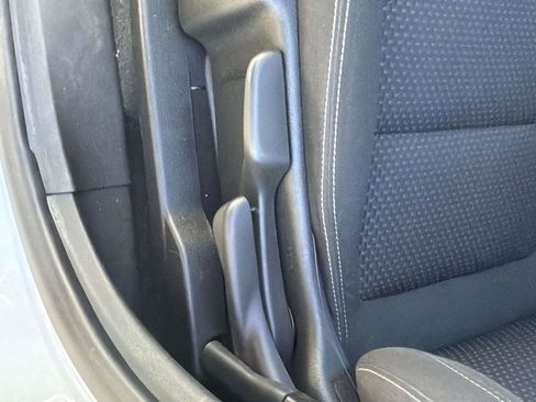 Used 2024 GMC Terrain SLE image 20