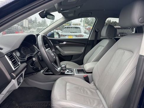 Used 2022 Audi Q5 2.0T Premium w/ Convenience Package image 14