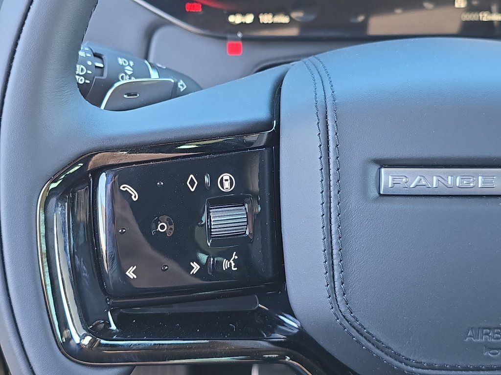 New 2026 Land Rover Range Rover Sport Dynamic SE AWD/4WD image 18