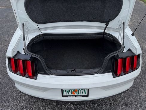 Used 2017 Ford Mustang Premium RWD image 83
