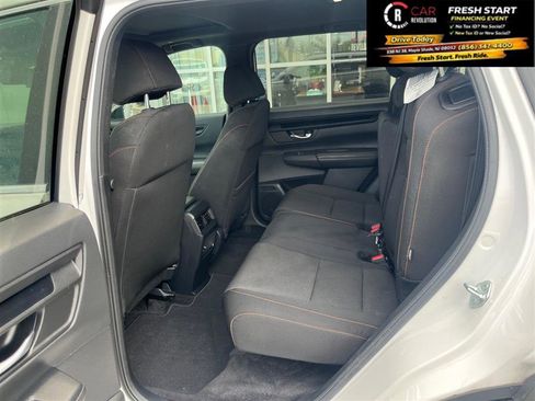 Used 2024 Honda CR-V Sport image 31