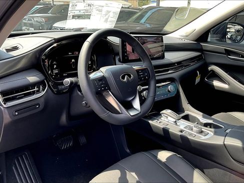 New 2026 INFINITI QX60 Luxe w/ Cargo Package image 9