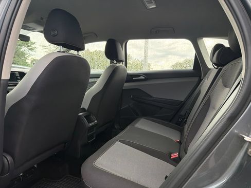 Certified 2023 Volkswagen Taos S FWD image 14