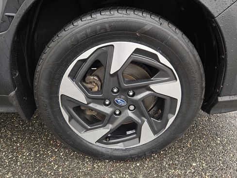 Used 2024 Subaru Crosstrek 2.5i Limited w/ Crosstrek Mirror Package AWD/4WD image 8
