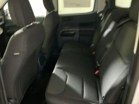New 2026 Ford Maverick XL image 28