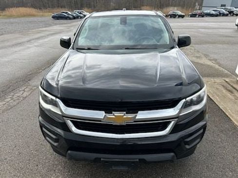 Used 2017 Chevrolet Colorado LT AWD/4WD image 5