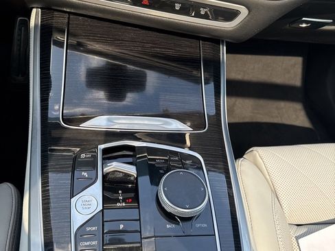 Used 2024 BMW X5 M60i w/ Climate Comfort Package image 29