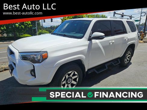 Used 2017 Toyota 4Runner SR5 Premium AWD/4WD image 1