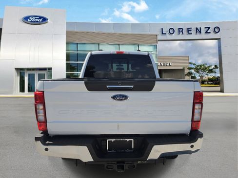 Used 2021 Ford F350 XLT w/ XLT Premium Package AWD/4WD image 5