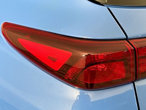 Used 2022 Hyundai Kona SEL image 35