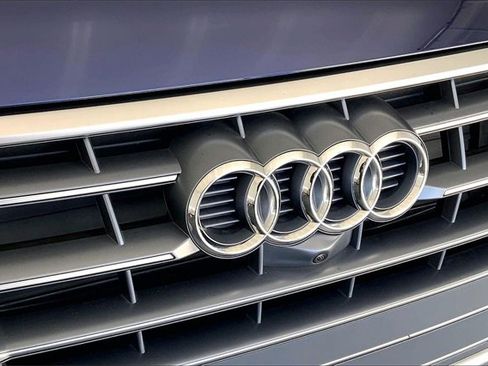 Used 2018 Audi Q5 Prestige w/ Prestige Package image 30