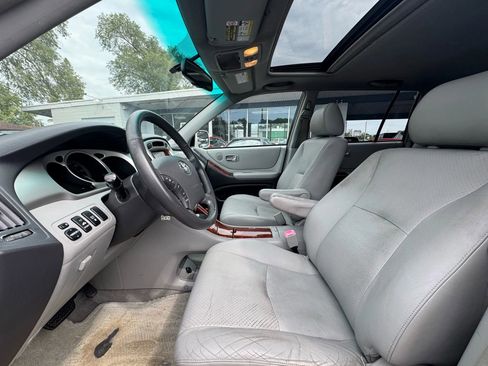 Used 2007 Toyota Highlander Limited AWD/4WD image 8