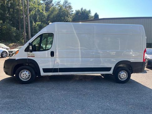 Used 2021 RAM ProMaster 2500 w/ Interior LED Lighting Group FWD image 10